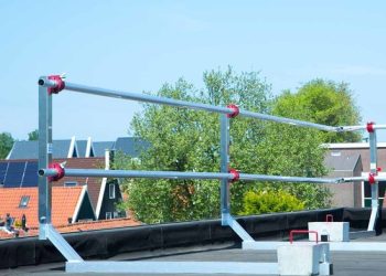 euroscaffold-euroscaffold-dakrandbeveiliging-leuni (1)